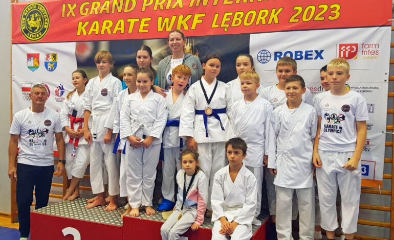  Wrócili z 13 medalami z międzynarodowych zawodów karate