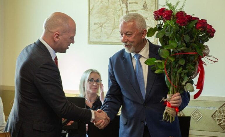  Prezydent Wejherowa z absolutorium i wotum zaufania